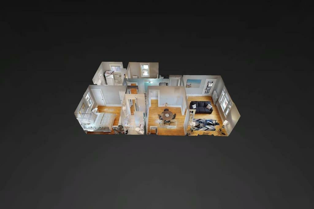 Bright, Clean, Private. In The Heart Of Downtown! Parking, Wi-Fi And Netflix Included Apartment Ottawa Bagian luar foto