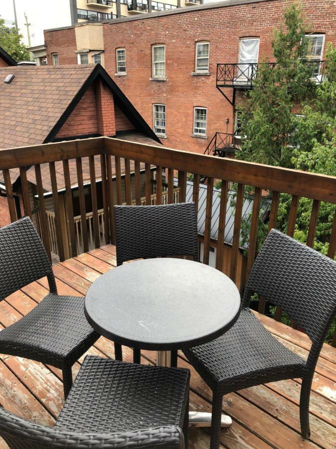 Bright, Clean, Private. In The Heart Of Downtown! Parking, Wi-Fi And Netflix Included Apartment Ottawa Bagian luar foto